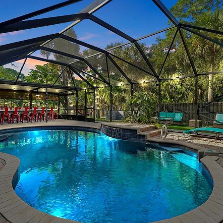 Villa Poolside Cocoa Oasis W/ Tiki Bar! Frontenac Exterior foto